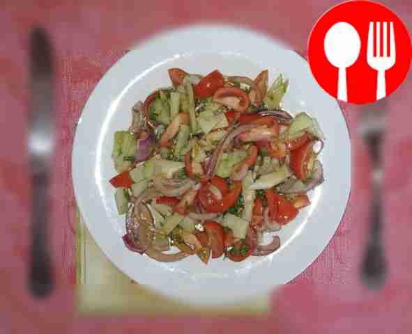 Салат с чайотом