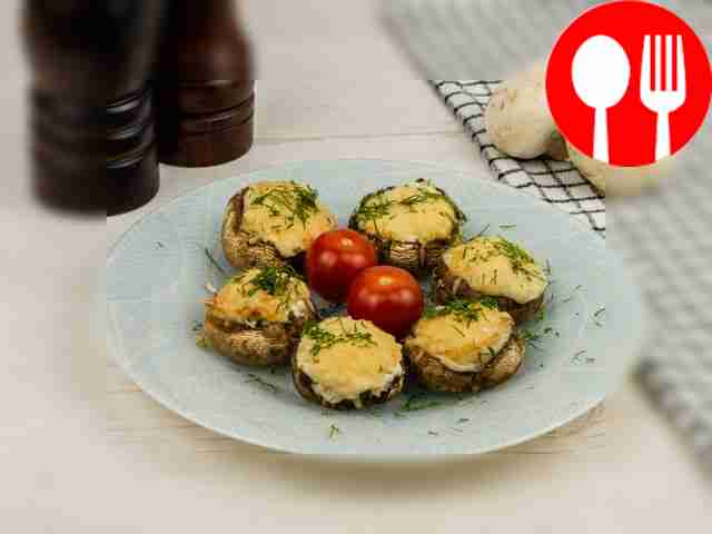 Champignons with cheese and parmesan