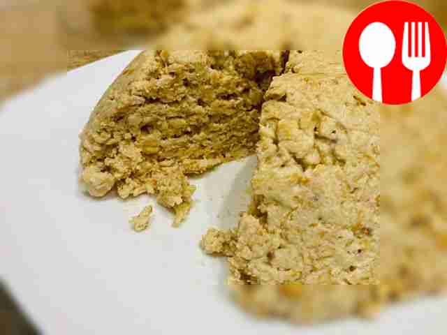 Cracker cake with condensed milk