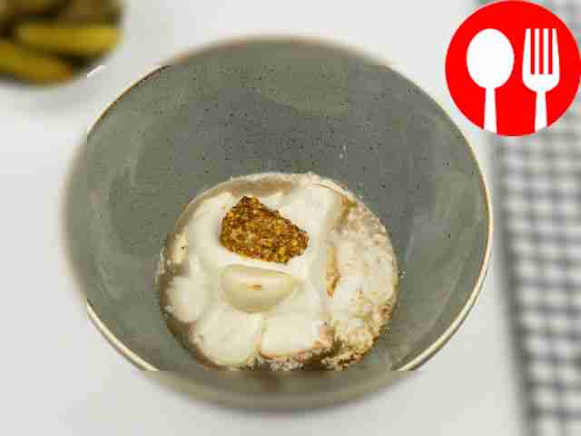 Place mayonnaise, soy sauce, garlic clove and...