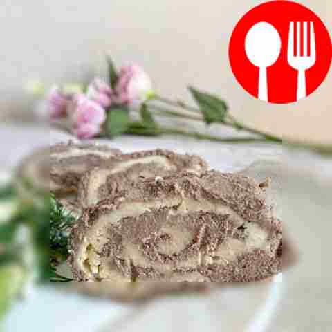 Cut the roll into pieces and garnish with...