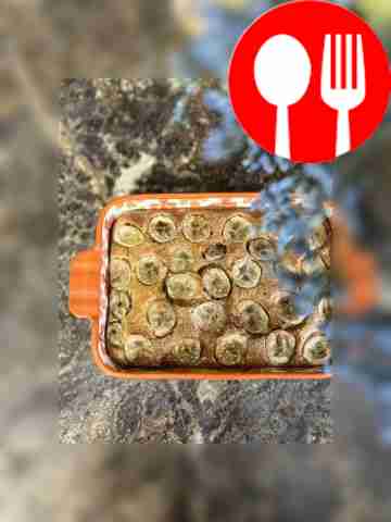 Pie with pear and banana