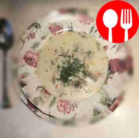 Mushroom soup with melted cheese