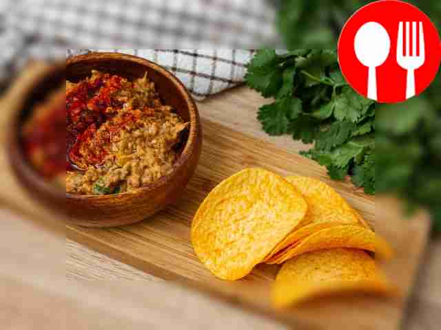 Классический бабагануш с копченой паприкой и кунжутным маслом