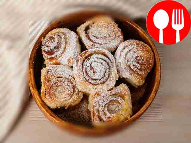 Дрожжевые улитки с глазурью Yeast snails with glaze