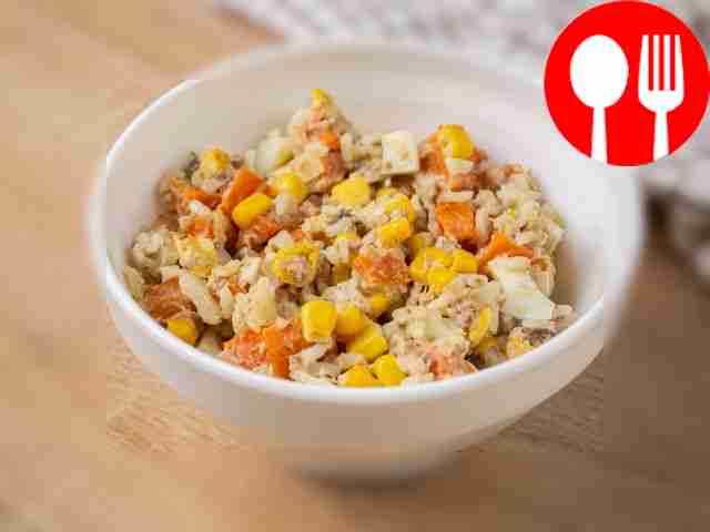 Sardine salad with egg