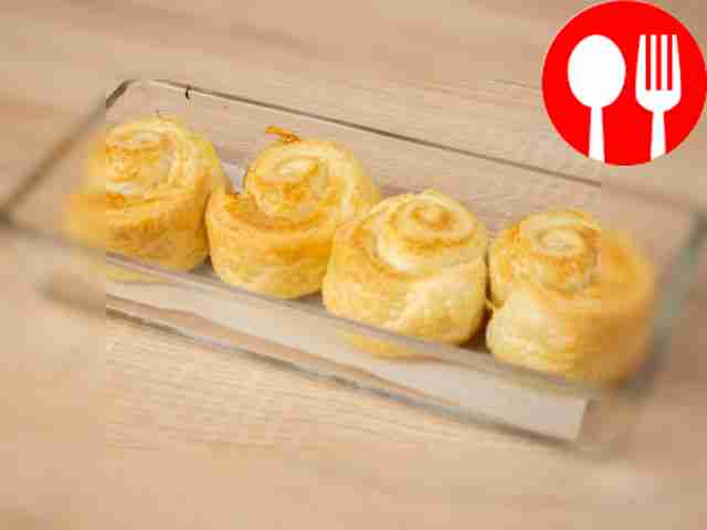 Bake in the oven at 180 degrees for 25 minutes.