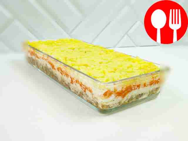 Grate carrots and potatoes on a coarse grater....