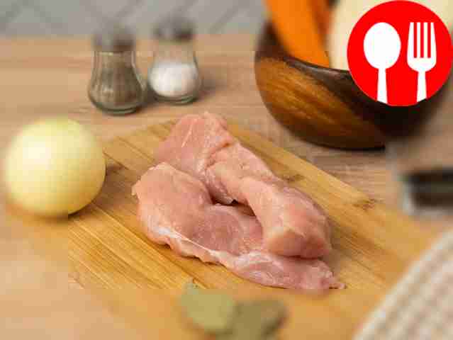 Prepare all the ingredients for the filling....