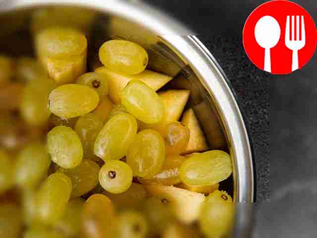 Drain the water and puree the apples and...