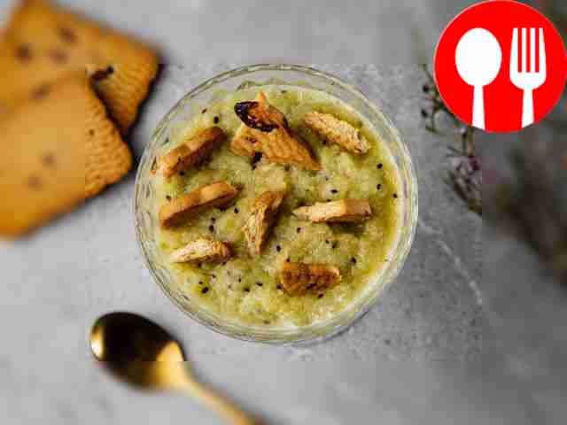 Десерт с пюре киви