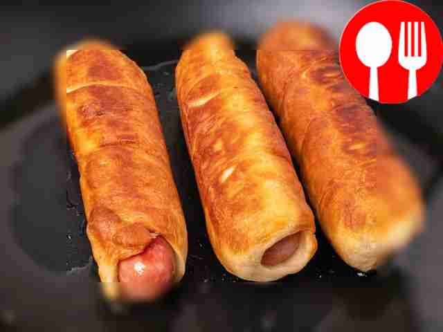 Разогрейте сковороду и влейте масло. Уложите...