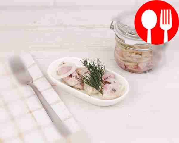 Маринованный толстобик с луком