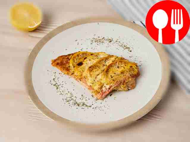 Запеченный в майонезе окунь