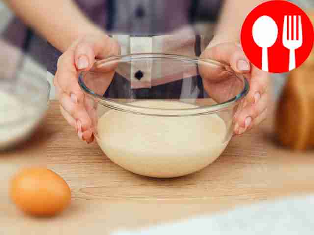 The batter is ready, place it in a clean deep plate.