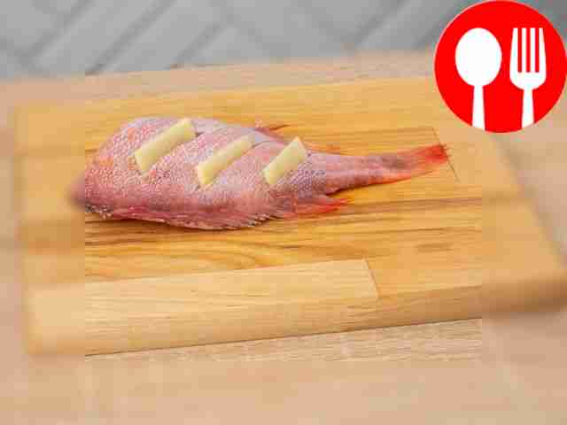 Cut the ginger root into thin slices 1 mm...