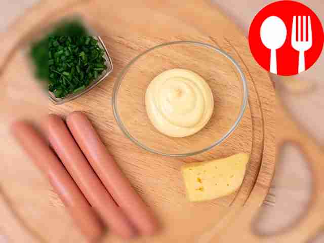 Prepare the necessary ingredients. Peel the...