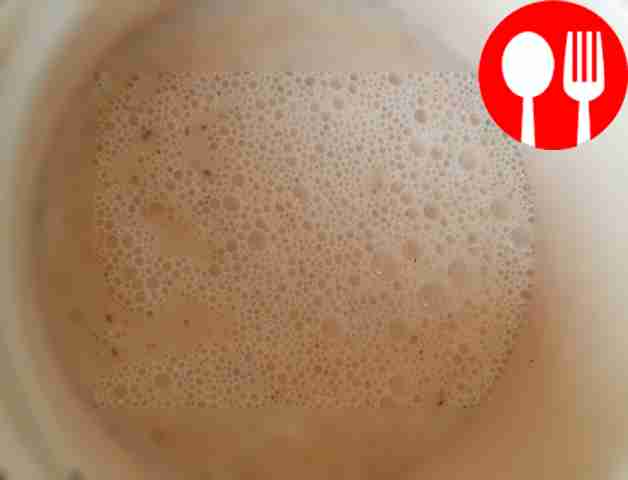 Сделайте крем. В сухую смесь добавьте 250 мл...