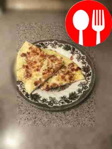 Яичный блин с помидором и сладким перцем Egg pancake with tomato and sweet pepper