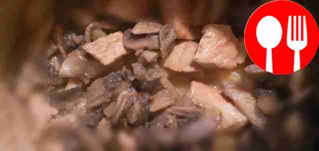 Обжарьте грибы отдельно, чтобы вся влага...