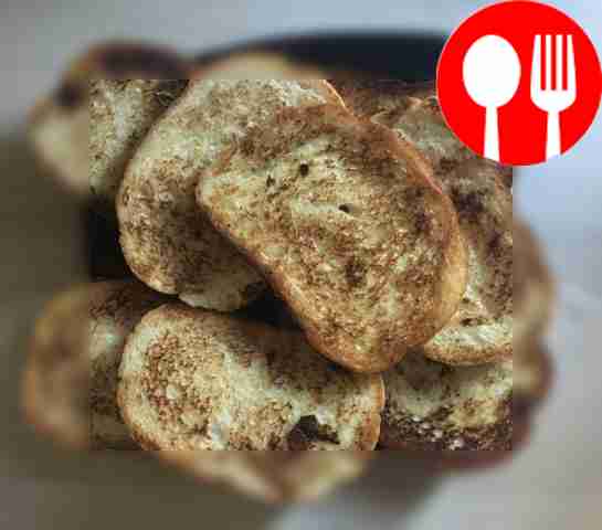 Гренки с яйцом и сахаром