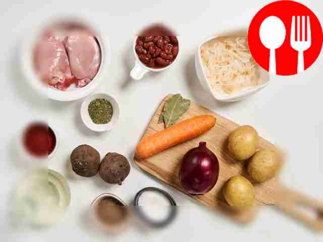 Rinse and dry the chicken thigh. Wash the...