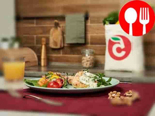 School cutlets made from minced chicken