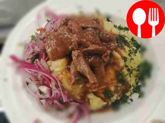 Roast beef with barbecue sauce