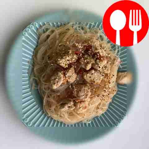 Hearty funchose with chicken