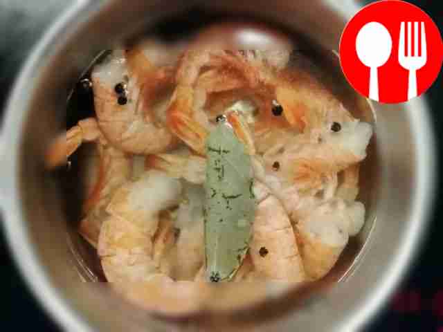 Boil the shrimp in salted water for 10 minutes...