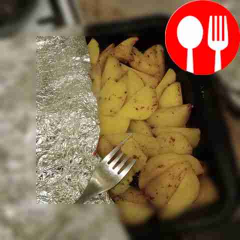 Деревенская картошка в специях