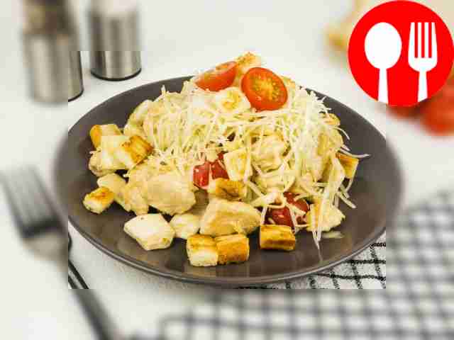 Салат «Цезарь» с капустой