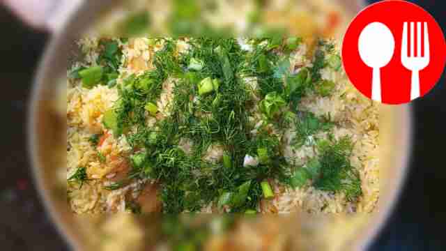 Homemade chakhokhbili with rice