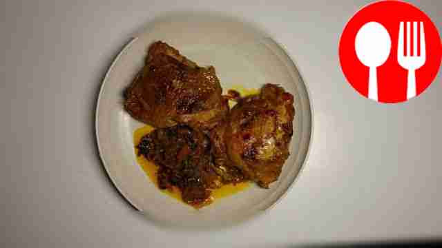 Chakhokhbili of chicken thighs with mayonnaise