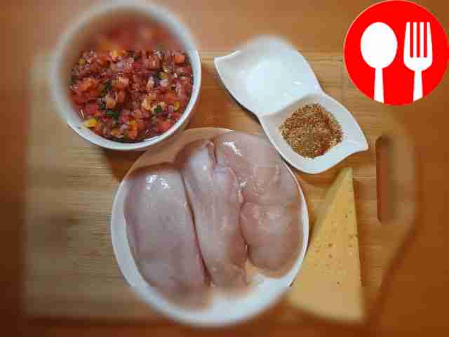 Remove the skin from the chicken breast, wash...