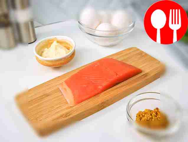 Separate the fish fillet from the skin, remove...