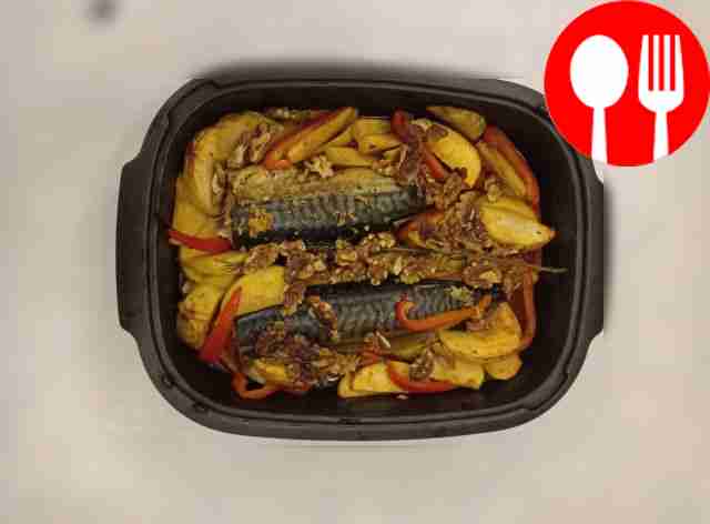 Ароматная скумбрия с орехами