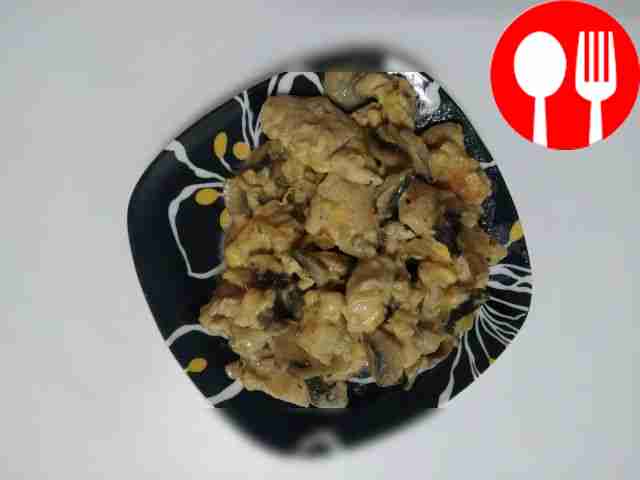 Ароматное куриное филе, тушеное в молоке Fragrant chicken fillet stewed in milk