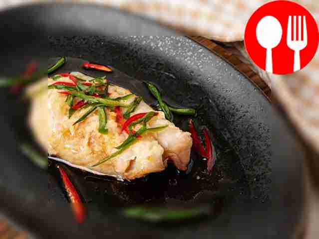 Steamed perch with hot pepper