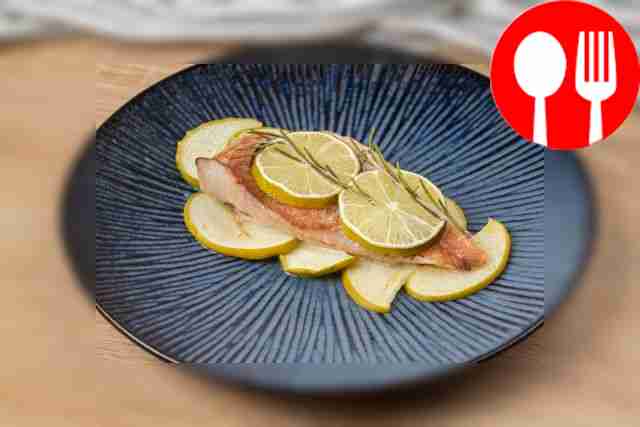 Dietary perch with apples and lime