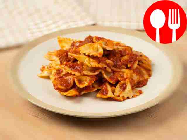 Морепродукты в томатном соусе