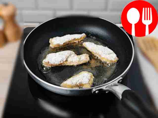 Heat a frying pan, pour in vegetable oil....