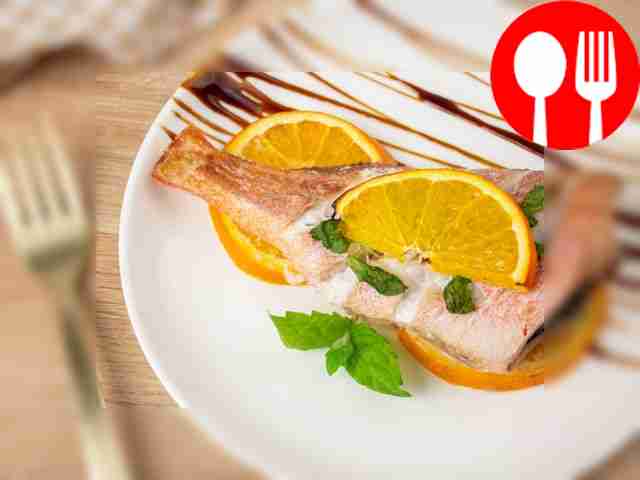 Окунь с апельсином и мятой