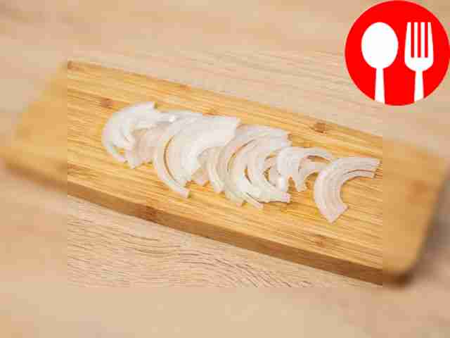 Cut the onion into half rings. Trout and perch...