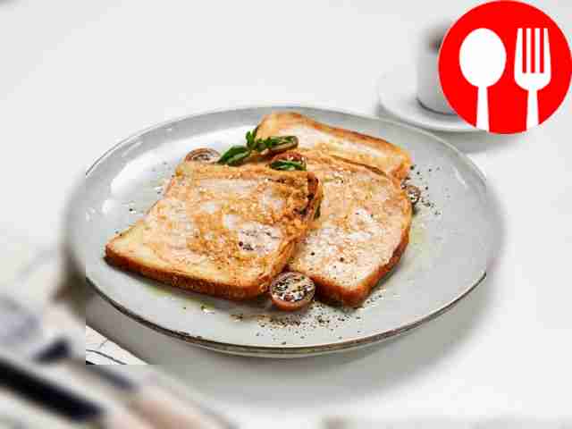 Тост с креветками