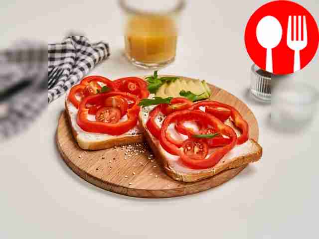 Тост с овощами