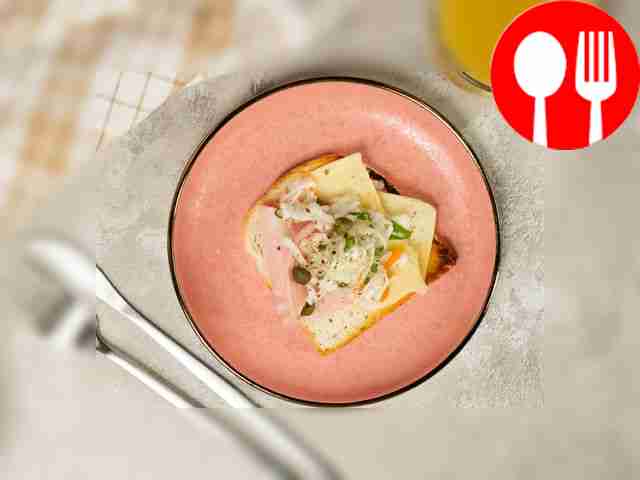 Decorate toast with sauerkraut with dill...