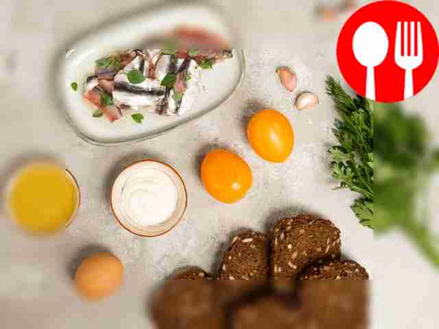 Wash the tomatoes, dry and cut into thin...