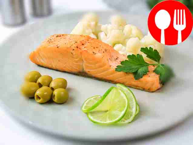 Жареная семга с цветной капустой