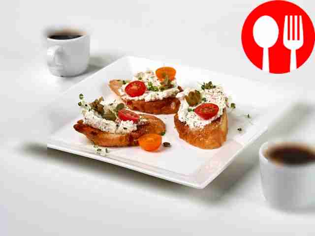 Тост с сушеными травами